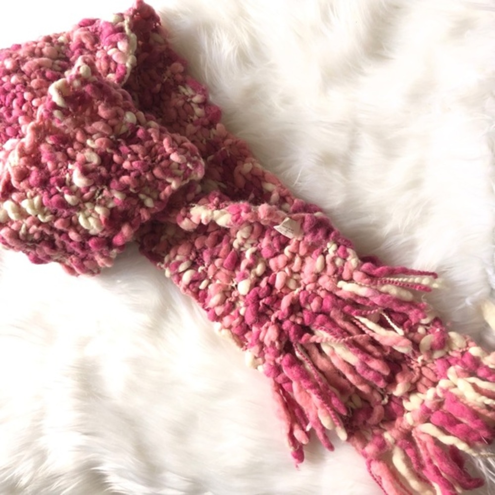 Wool blend twisted knit scarf